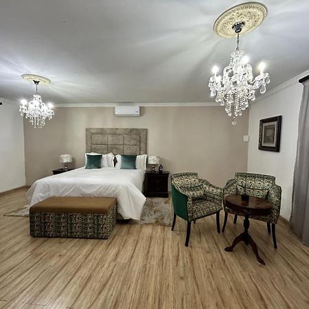 Calla Lily Guesthouse Mbombela Exterior photo