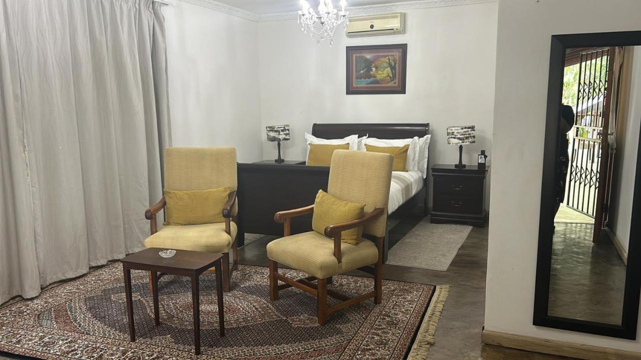 Calla Lily Guesthouse Mbombela Exterior photo